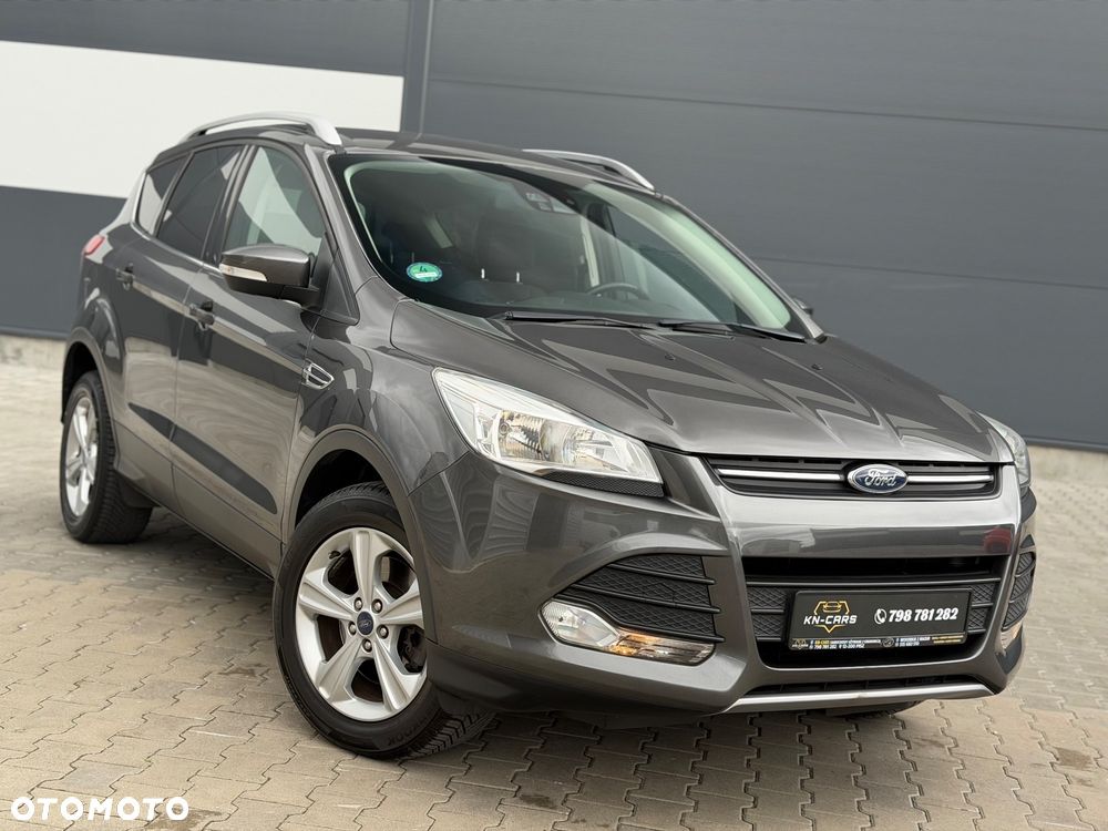 Ford Kuga 2.0 TDCi FWD Titanium - 28