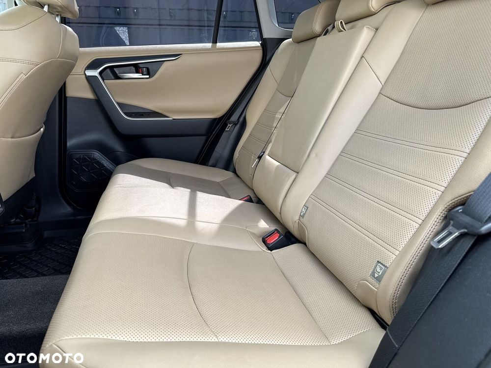 Toyota RAV4 - 15