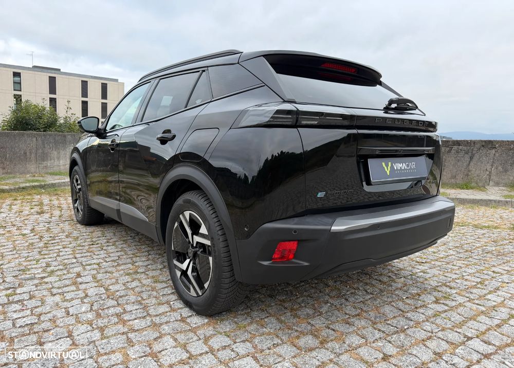 Peugeot e-2008 54 kWh GT - 15