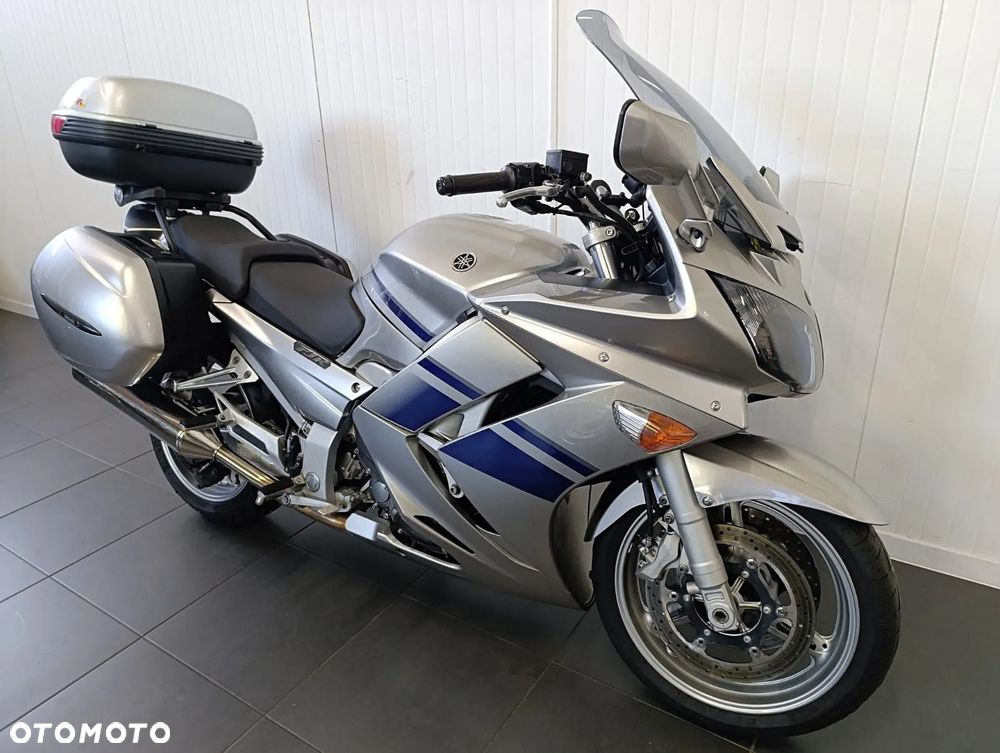 Yamaha FJR - 15