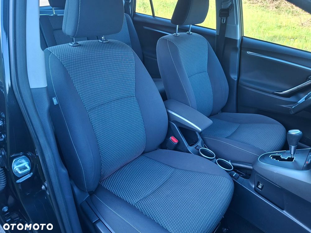 Toyota Verso 1.8 Multidrive Edition - 32