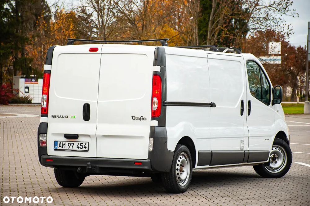 Renault TRAFIC - 15
