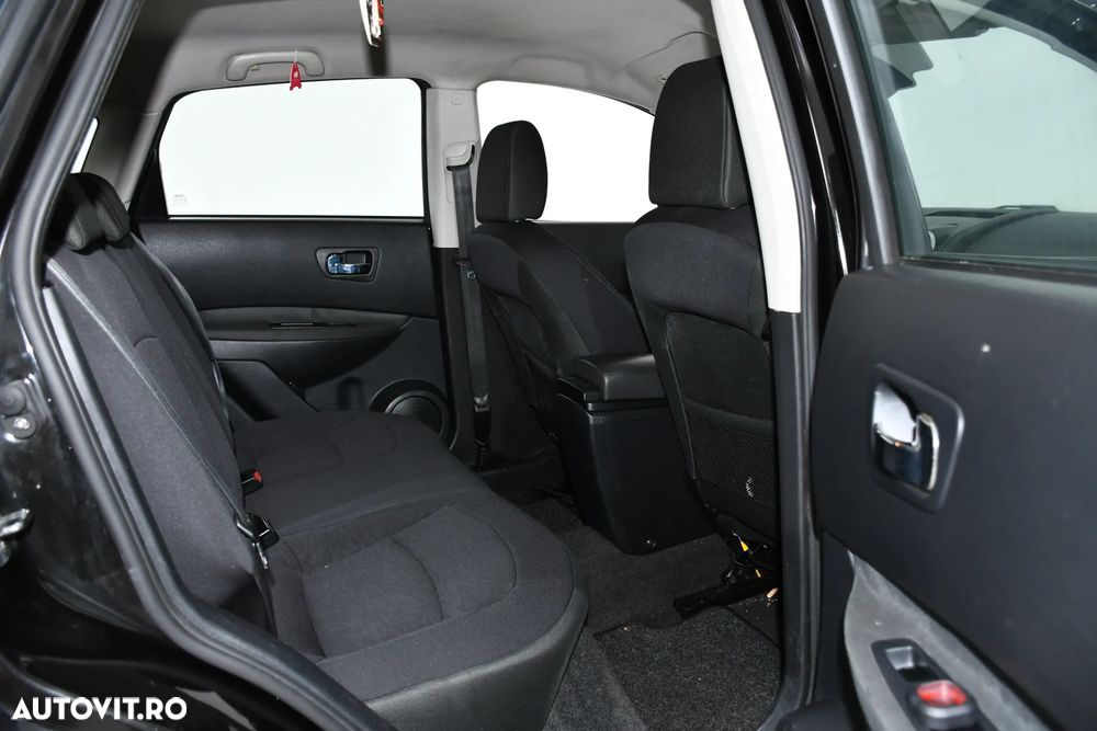 Nissan Qashqai 1.5 dCi DPF visia - 14