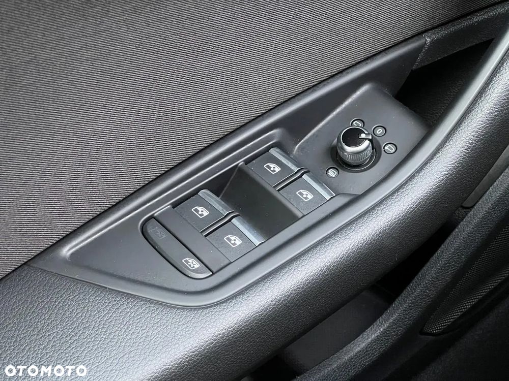 Audi A4 Limousine 35 TDI mHEV S Line S tronic - 12