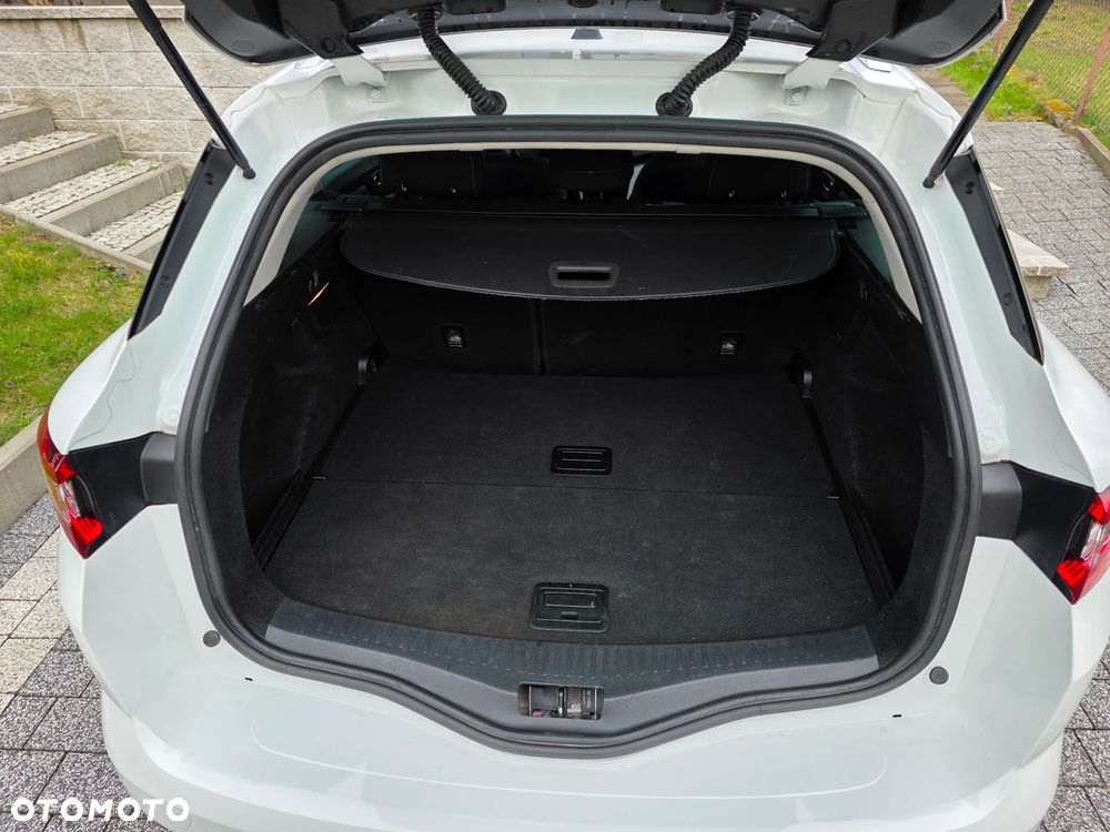 Renault Megane ENERGY TCe 115 Start & Stopp Expression - 9