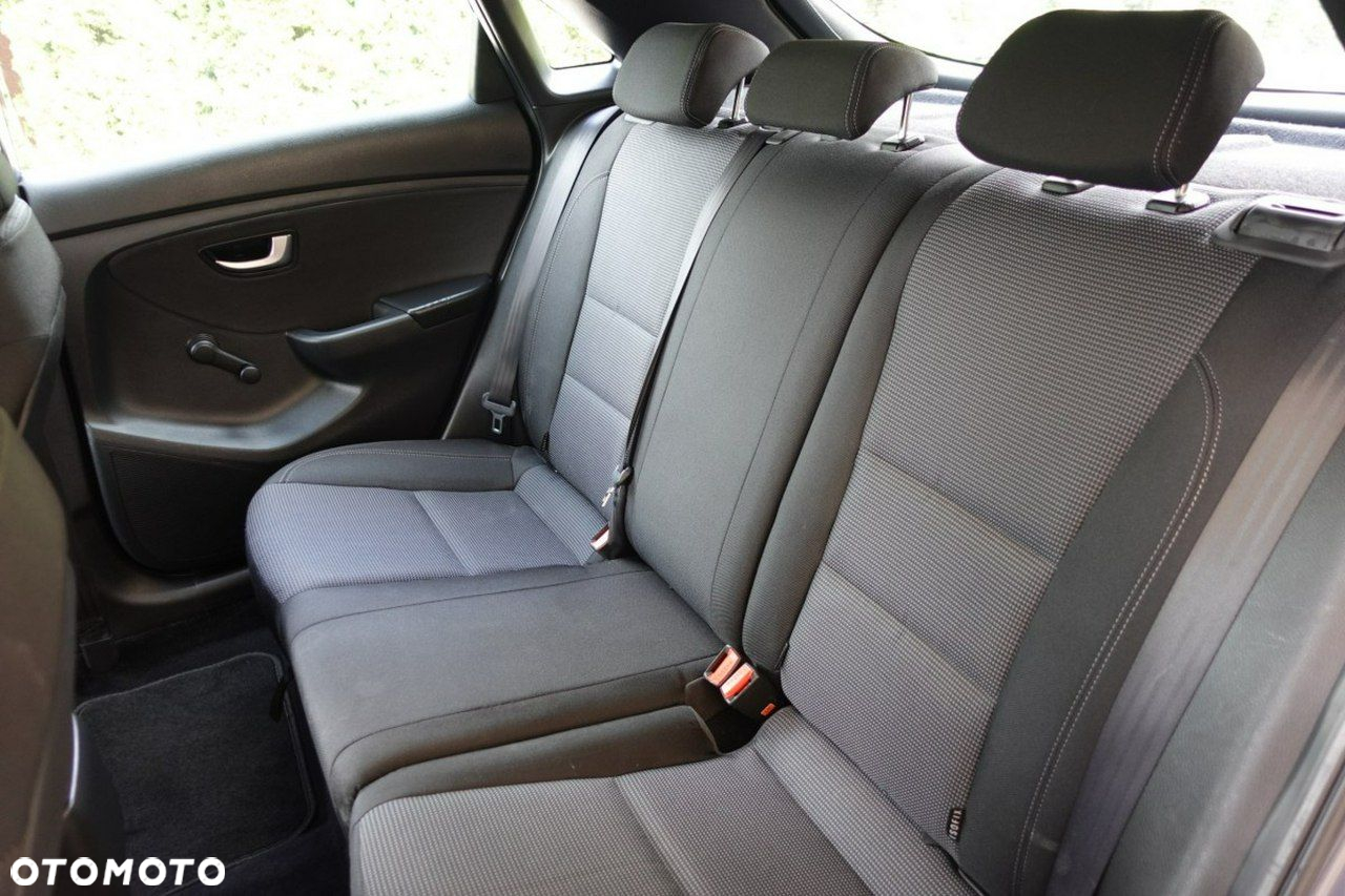 Hyundai i30 - 19