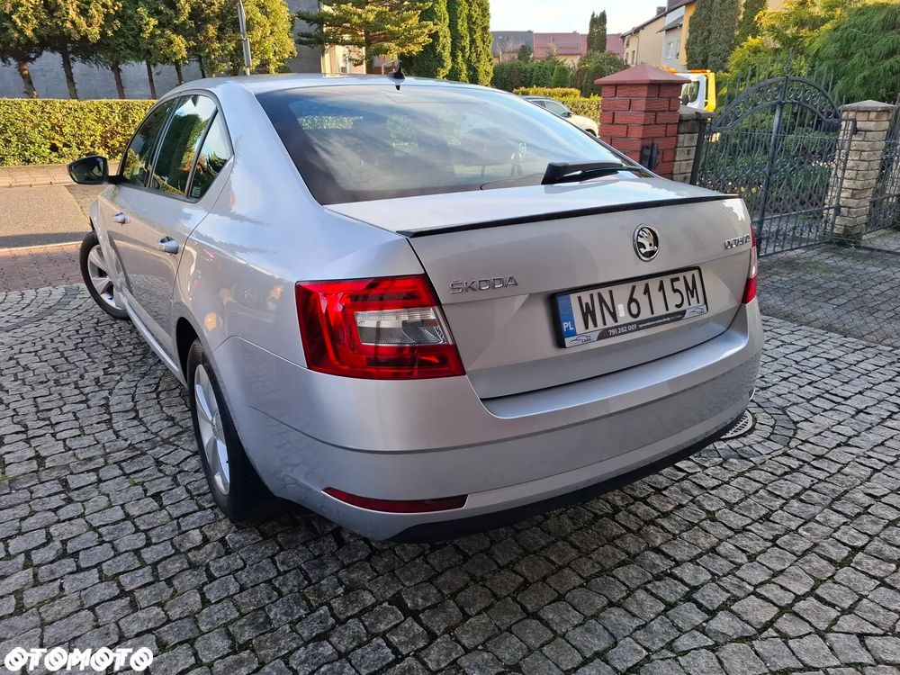 Skoda Octavia 1.5 TSI ACT Ambition - 5