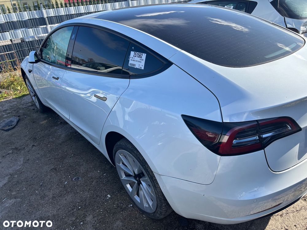 Tesla Model 3 Performance AWD - 6