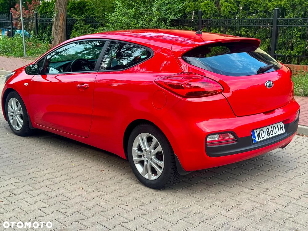Kia ProCeed - 4
