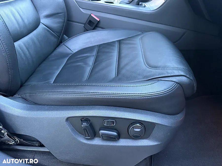 Volkswagen Touareg 3.0 V6 TDI Blue Motion DPF Automatik - 24