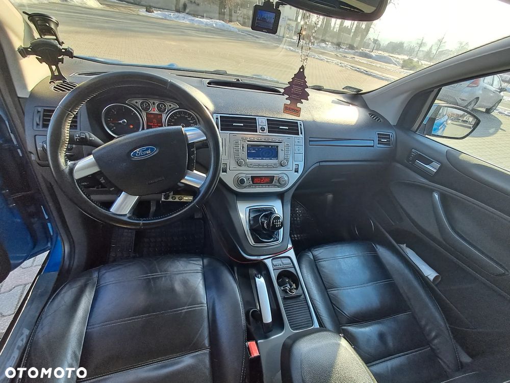 Ford Kuga 2.0 TDCi 4x4 Titanium - 7