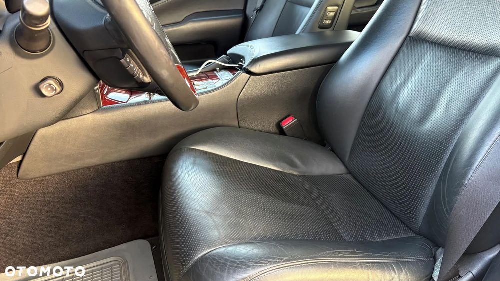 Lexus LS 460 Prestige - 19