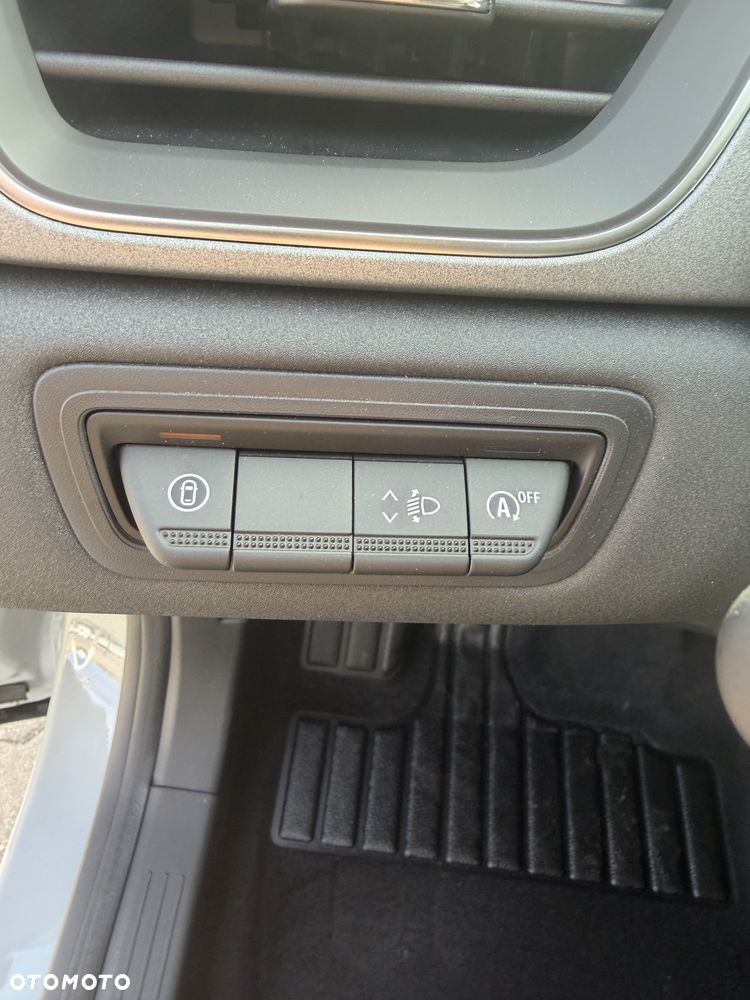 Renault Captur - 21