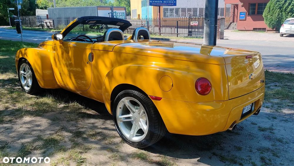 Chevrolet SSR - 5