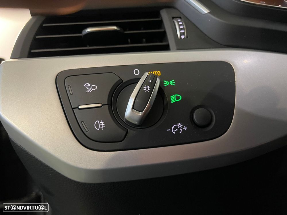 Audi A4 Avant 2.0 TDI S tronic - 27