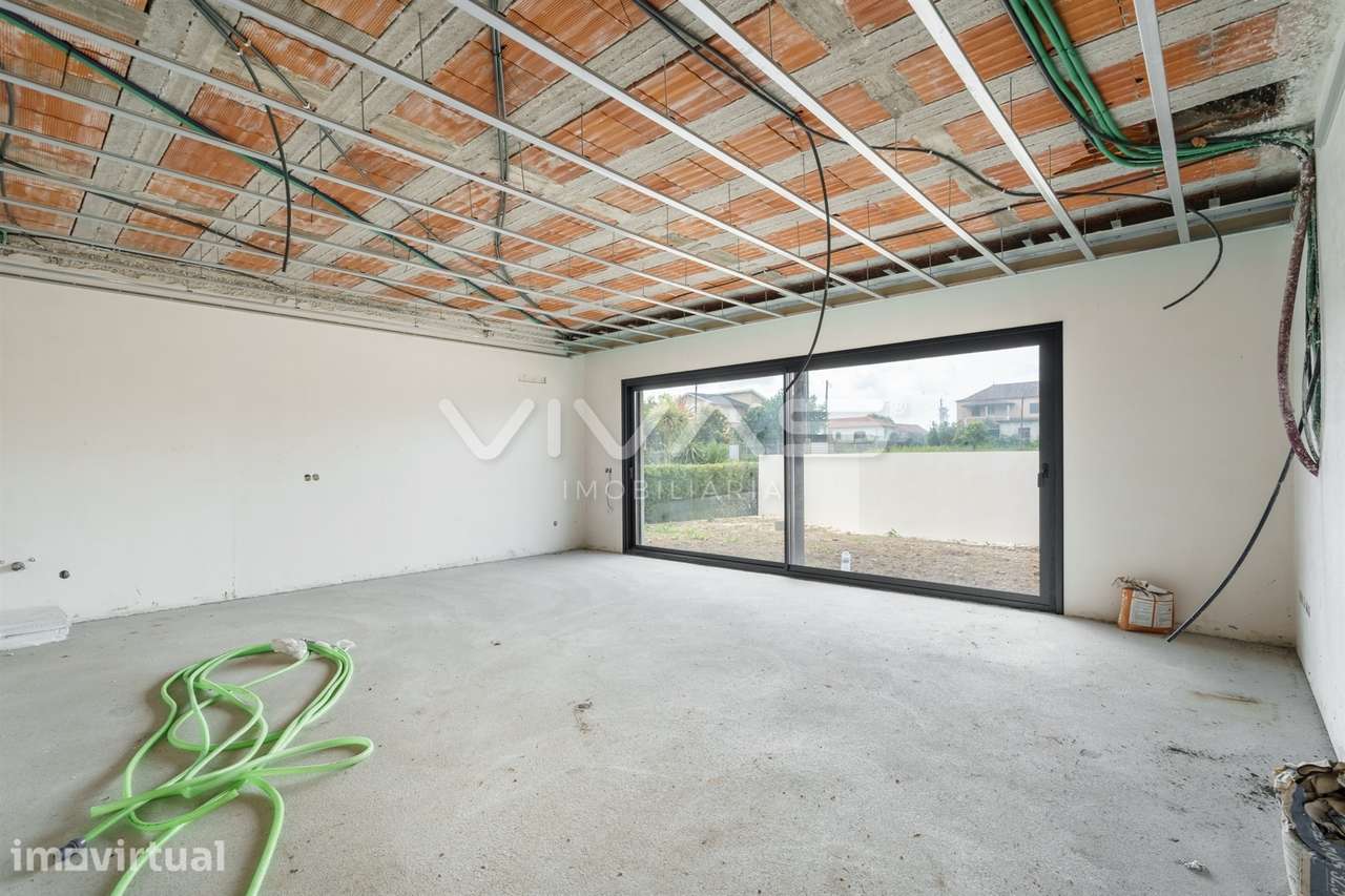 Moradia T3 Venda em Geraz do Lima (Santa Maria, Santa Leocádia e Morei - Grande imagem: 5/39