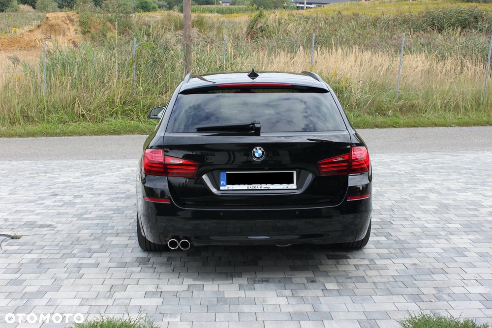 BMW Seria 5 530d xDrive - 4