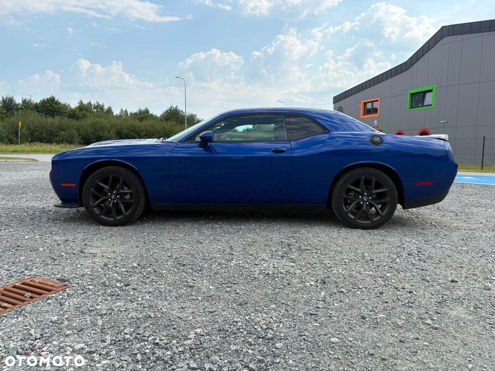 Dodge Challenger - 13