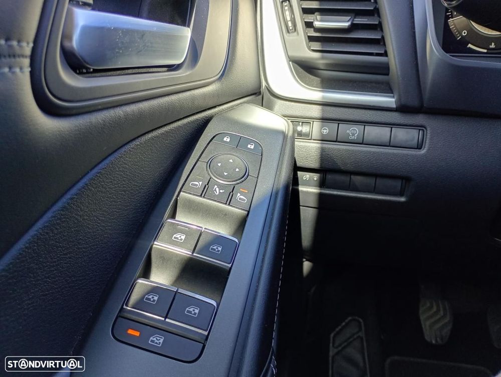 Nissan Qashqai 1.3 DIG-T N-Connecta LED - 16