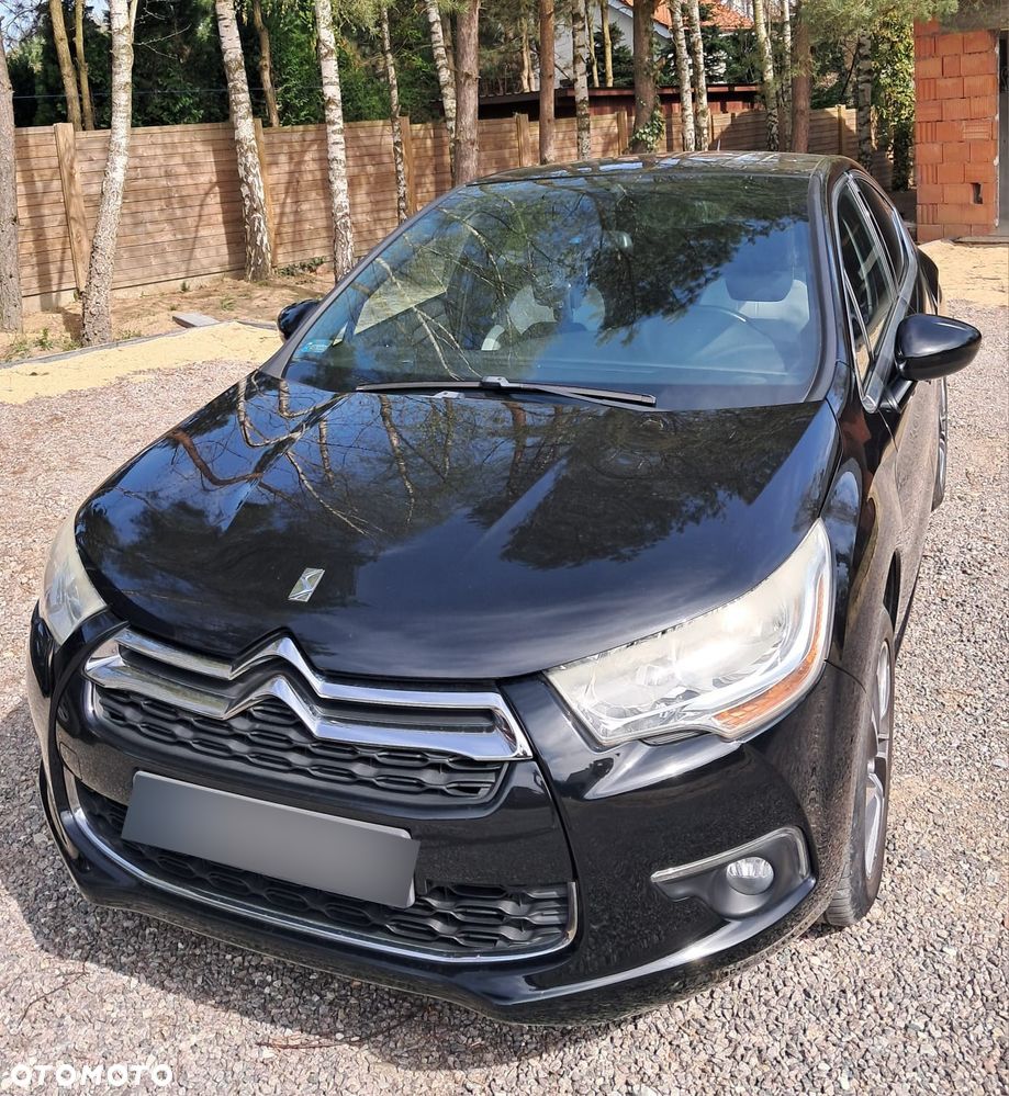 Citroën DS4 1.6 THP SoChic - 2