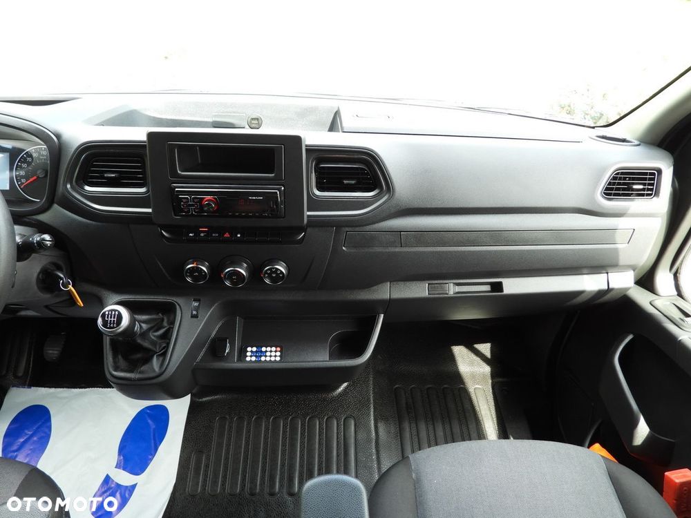 Renault MASTER PLANDEKA 10 PALET WEBASTO TEMPOMAT LEDY KLIMATYZACJA  165KM - 30