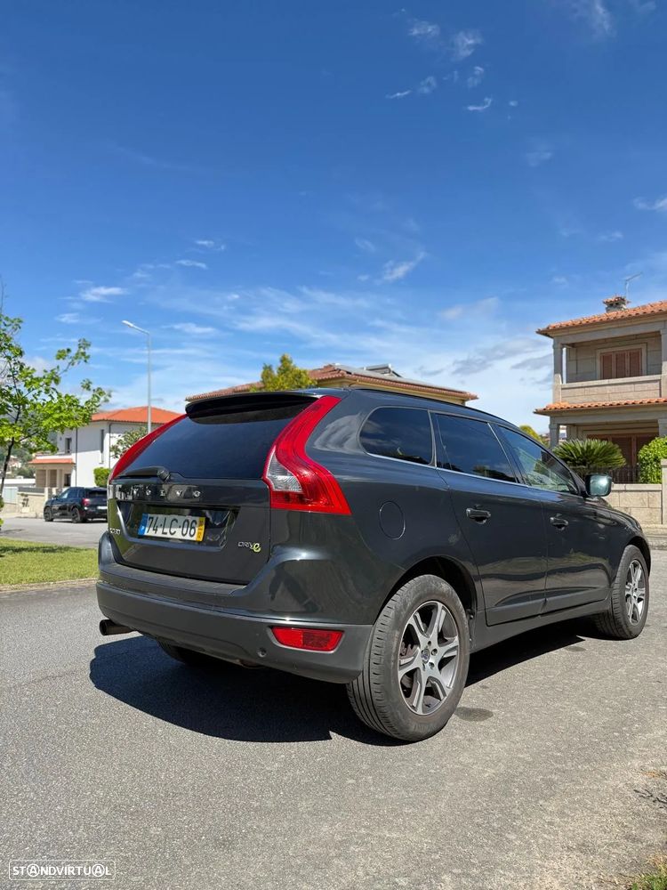 Volvo XC 60 2.0 D3 Drive Momentum - 9