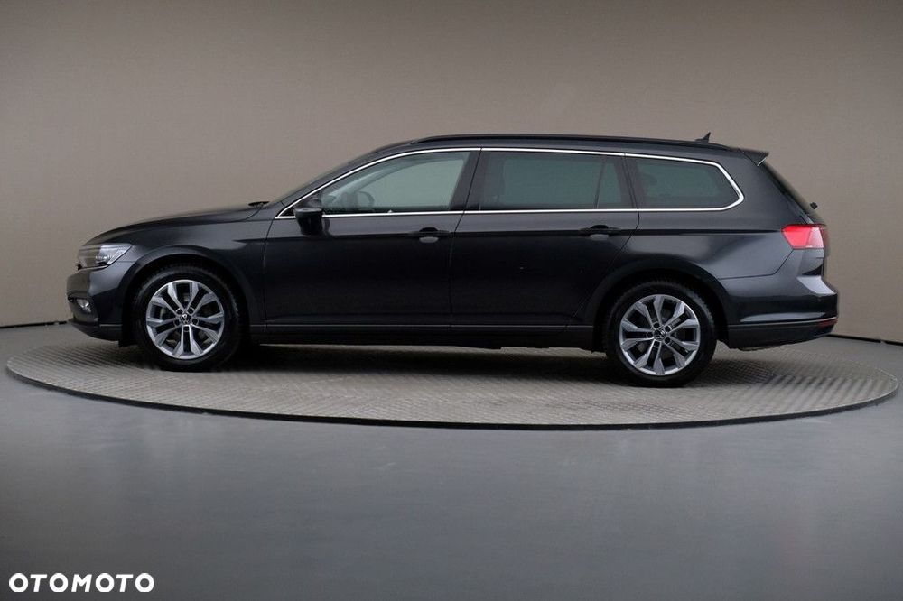 Volkswagen Passat Variant 1.5 TSI EVO Business DSG - 4