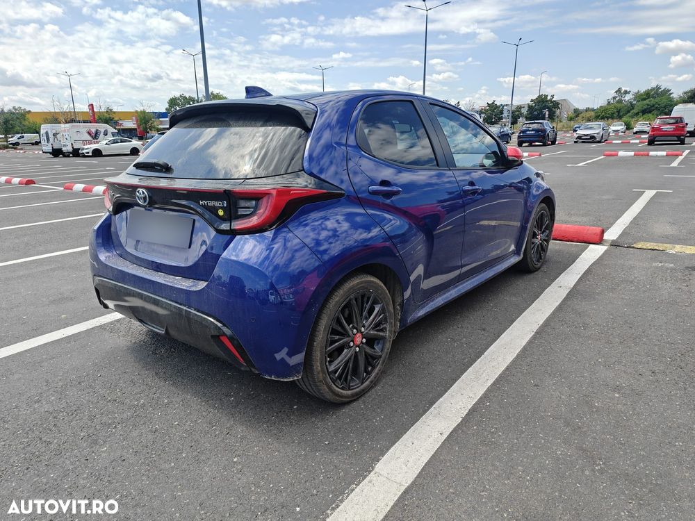 Toyota Yaris - 2