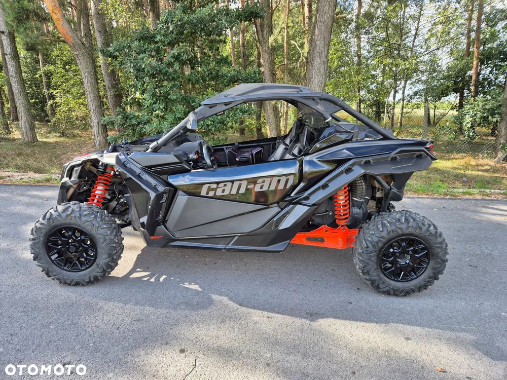 Can-Am Maverick - 2