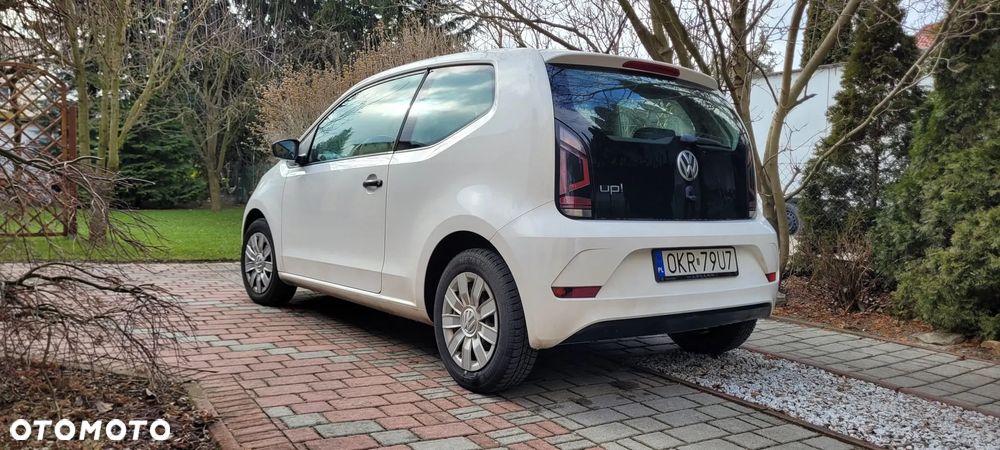 Volkswagen up! 1.0 Beats - 6