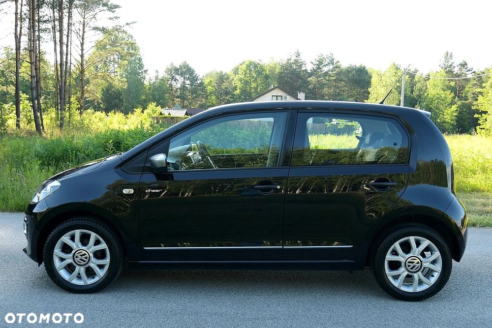 Volkswagen up! - 4