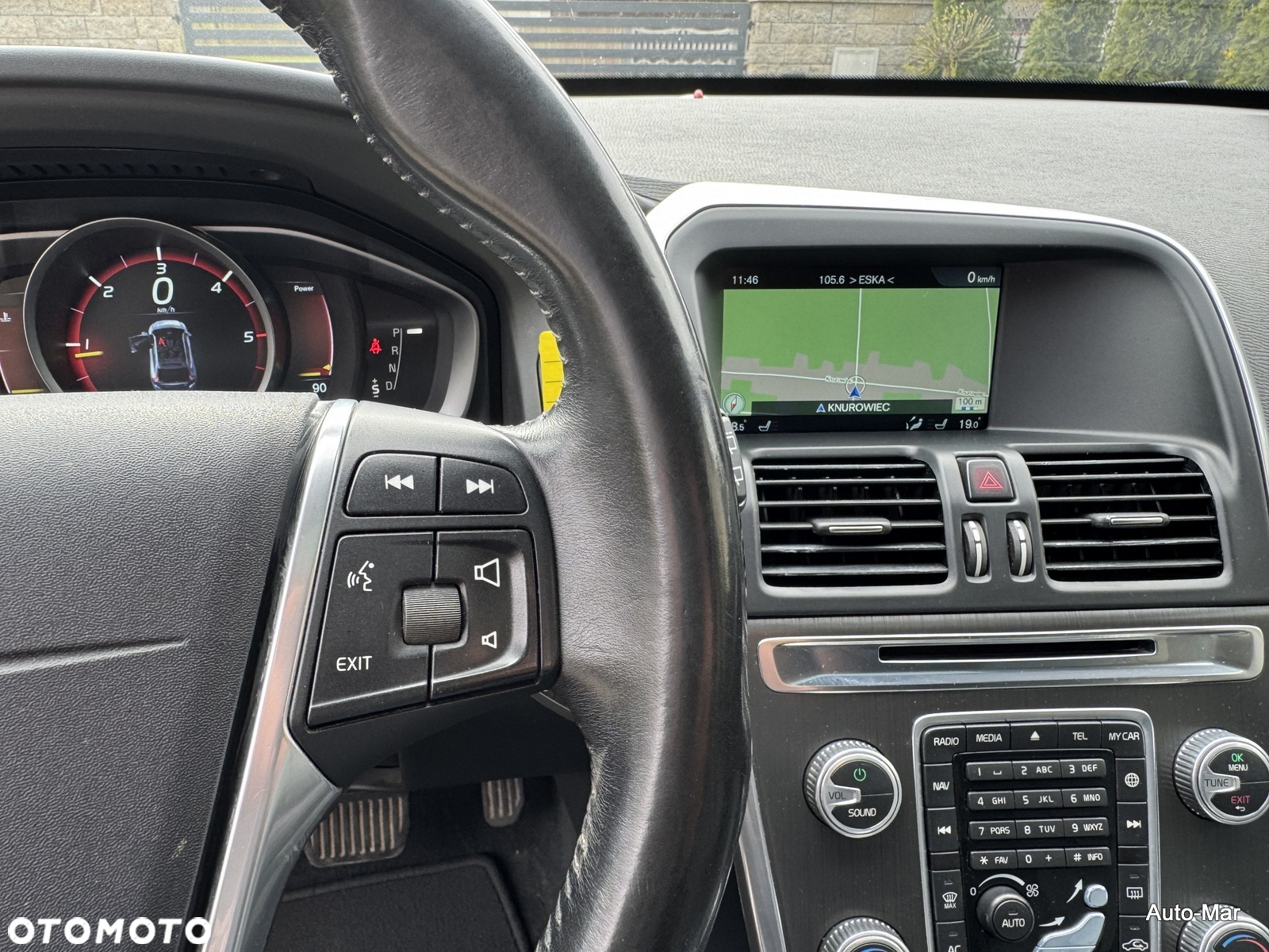 Volvo XC 60 D4 Geartronic Momentum - 19