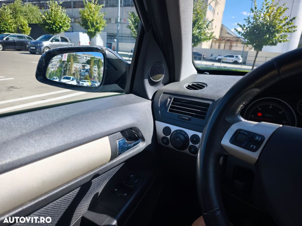 Opel Astra - 14