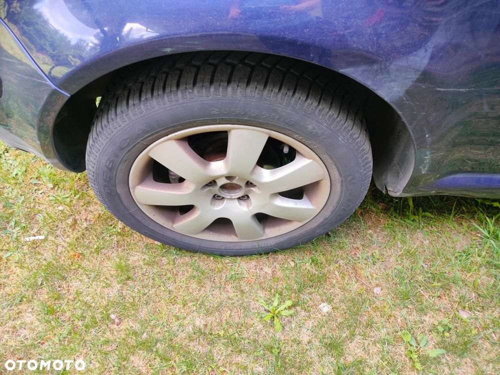 Volkswagen Golf 1.6 Basis - 7