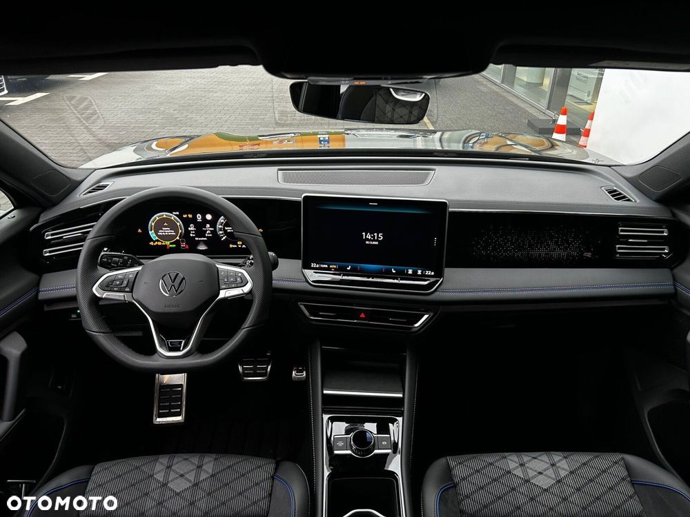 Volkswagen Tiguan - 4