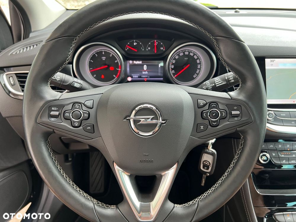 Opel Astra 1.4 Turbo Innovation - 34