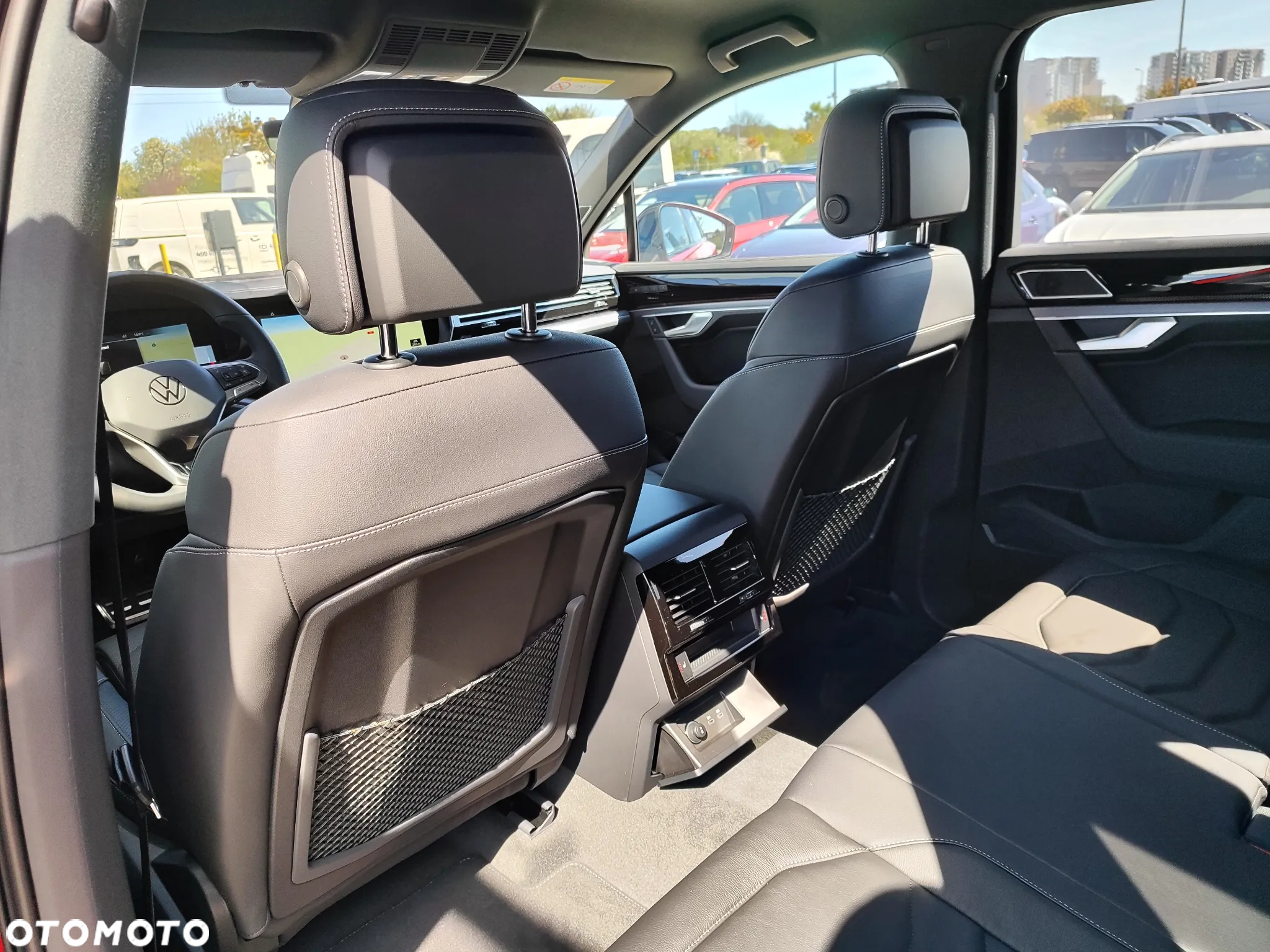 Volkswagen Touareg 3.0 V6 TFSI 4Motion R-Line - 27