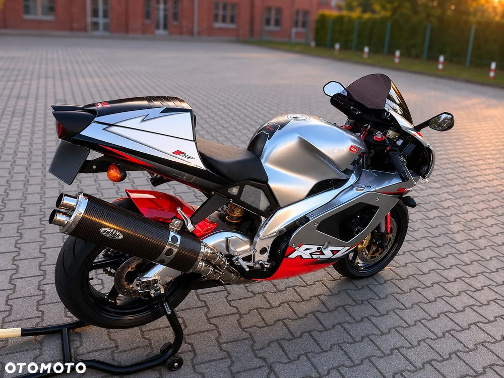 Aprilia RSV - 6