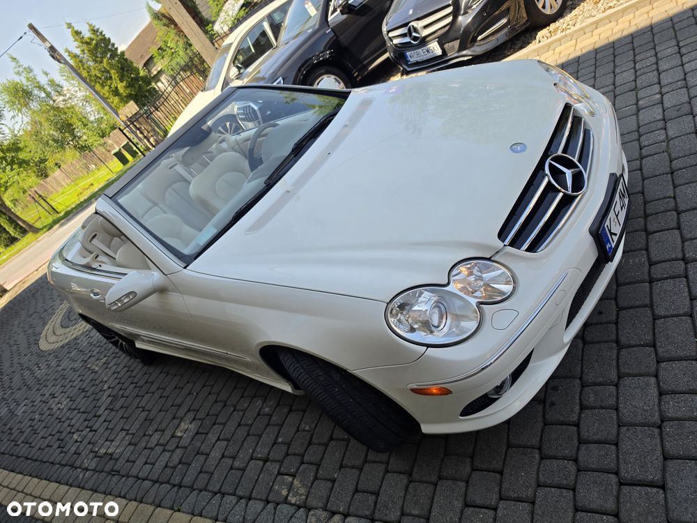 Mercedes-Benz CLK - 21
