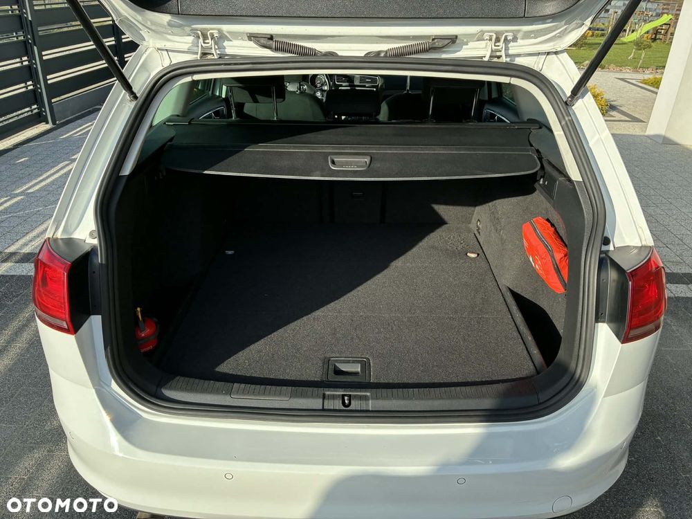 Volkswagen Golf 1.6 TDI BlueMotion Trendline - 9