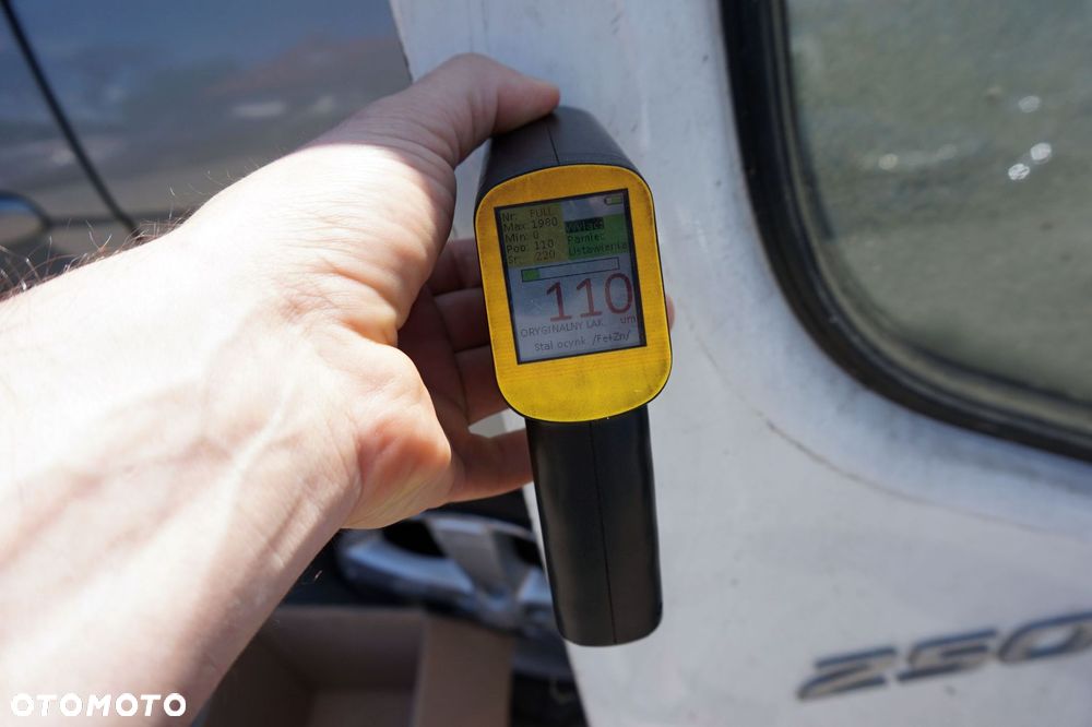 DRZWI PRZEDNIE PRAWE  KOMPLETNE EURO 6 BIAŁY DAF LF - 8