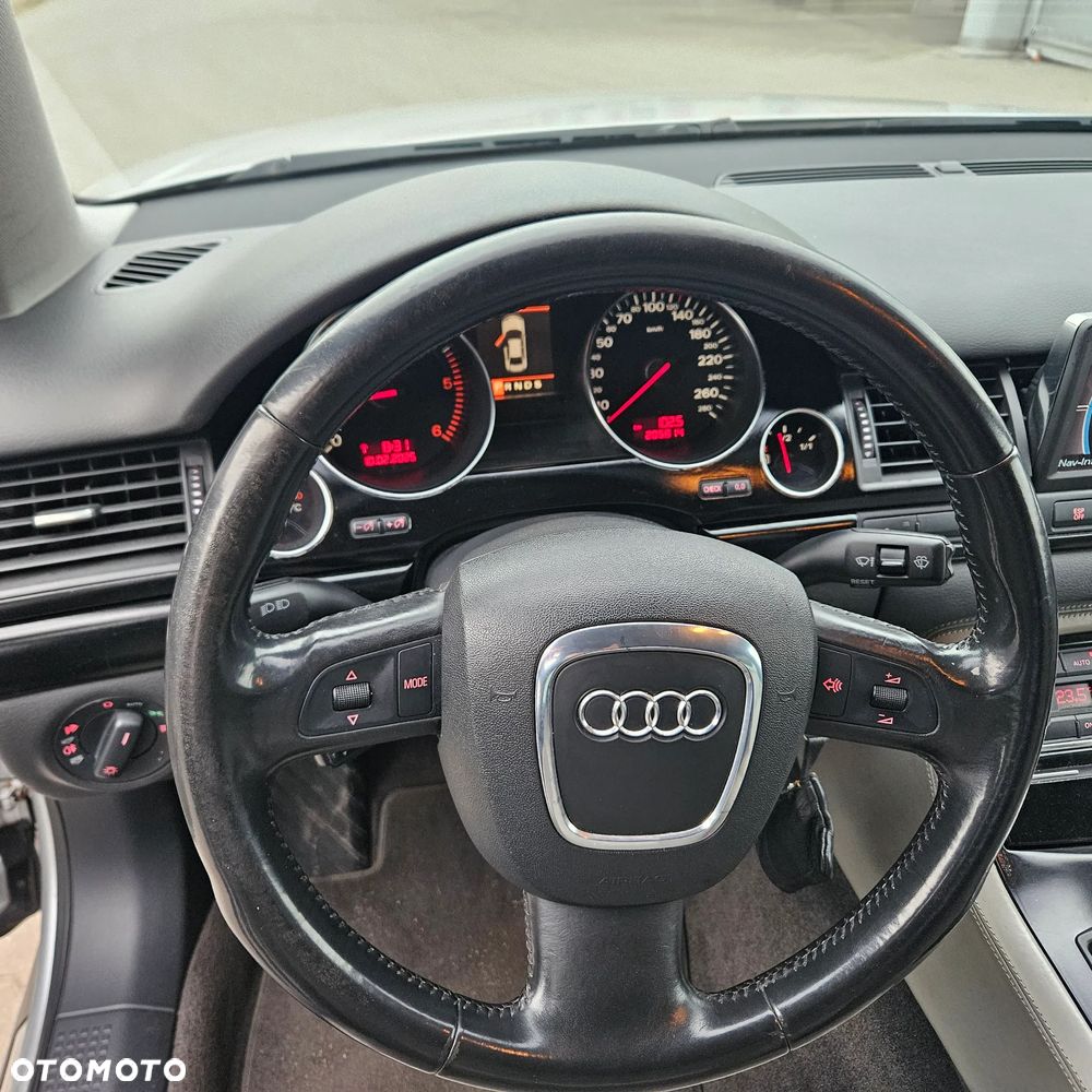 Audi A8 3.0 TDI Quattro - 13