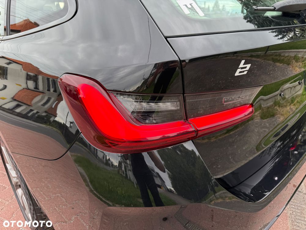 BMW Seria 3 320e PHEV sport - 22