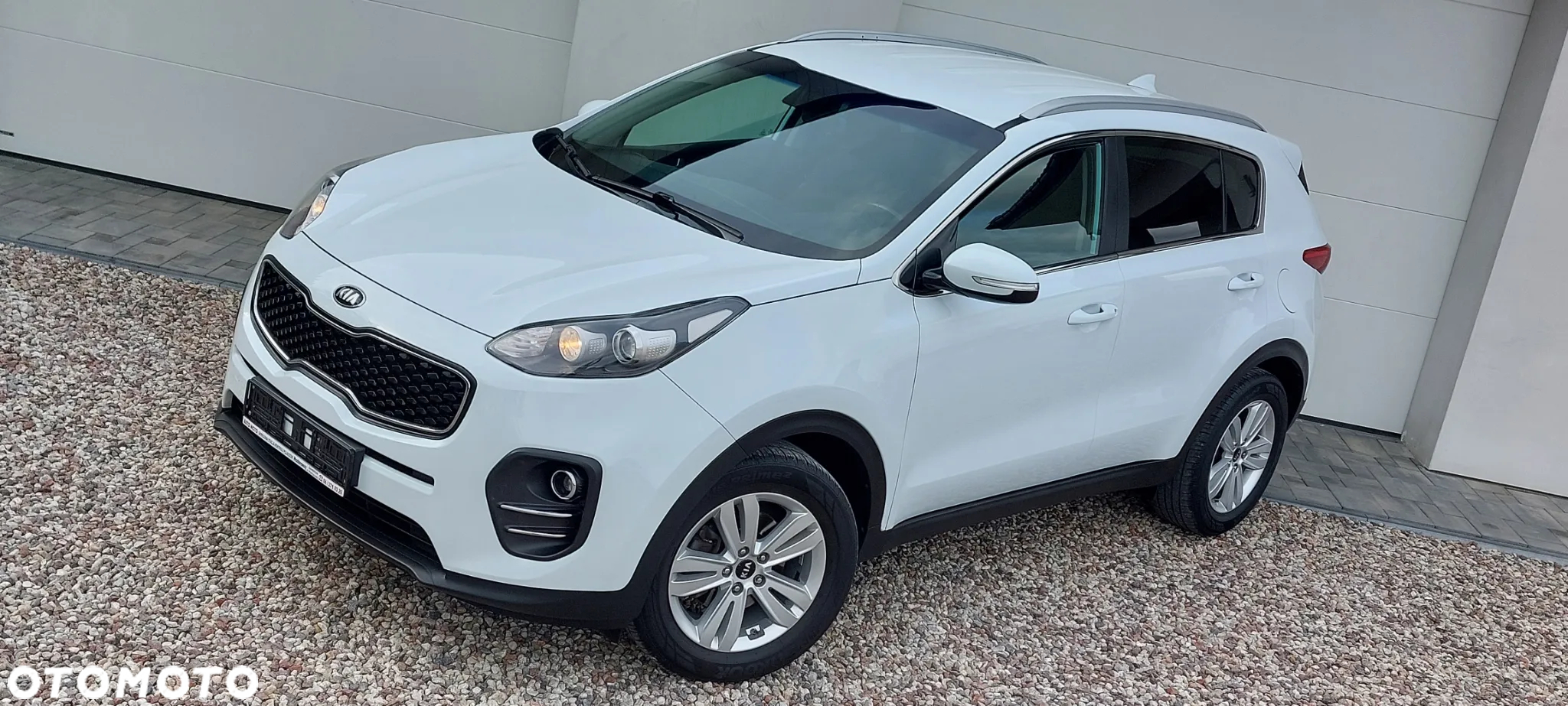 Kia Sportage 1.6 GDI 2WD Attract - 35
