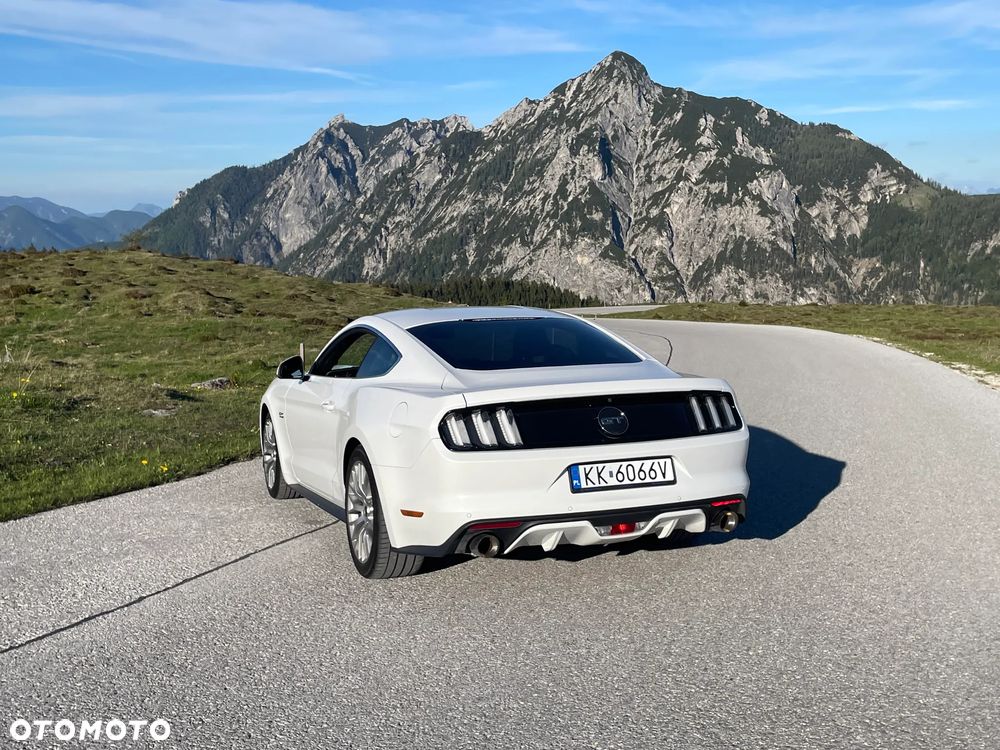 Ford Mustang 5.0 V8 GT - 20