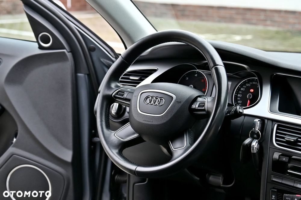 Audi A4 Avant 2.0 TDI DPF clean diesel Ambition - 24