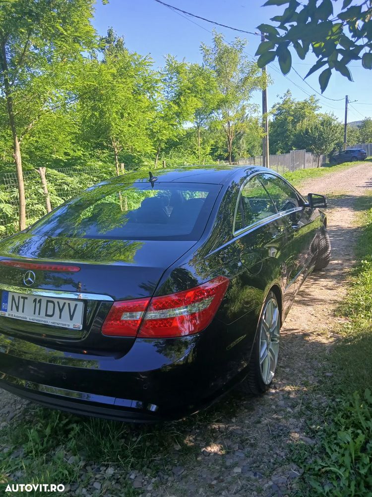 Mercedes-Benz E - 13