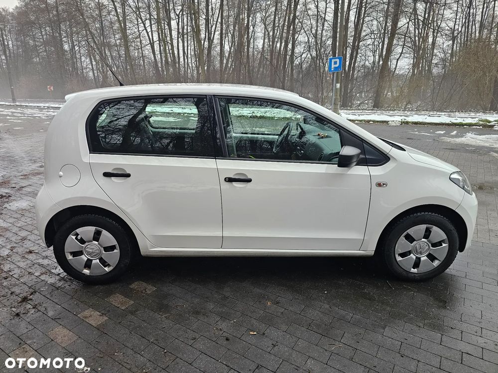Volkswagen up! white - 6
