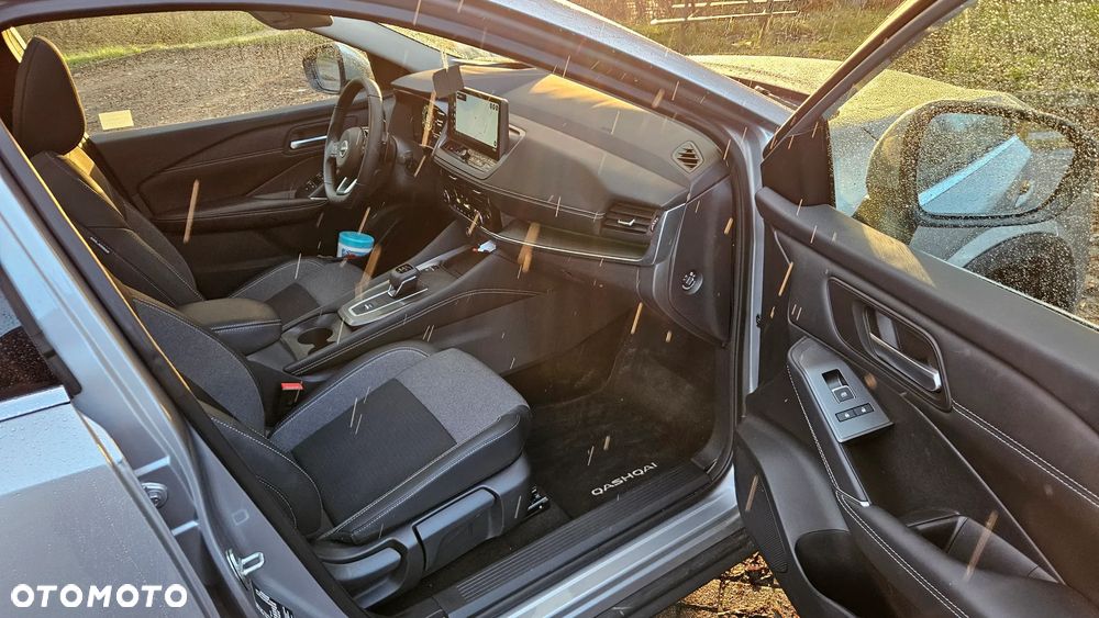 Nissan Qashqai 1.3 DIG-T MHEV N-Connecta Xtronic - 6