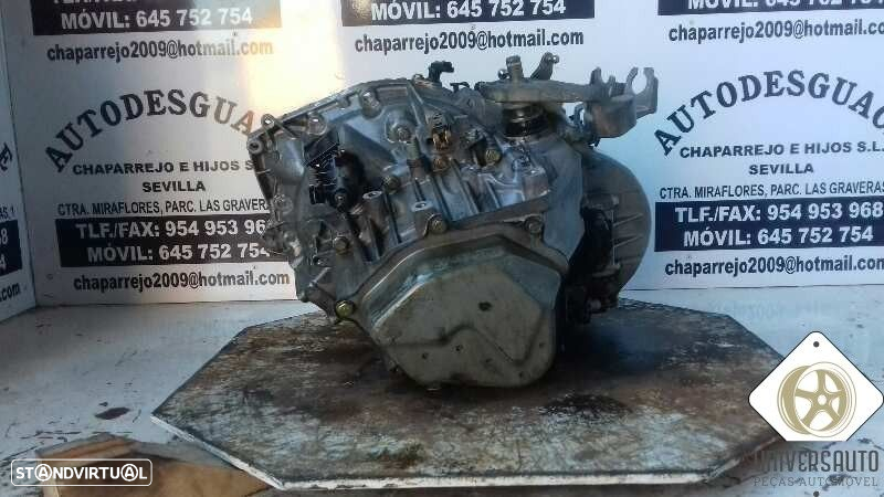 CAIXA VELOCIDADES PEUGEOT 406 2000 - 2